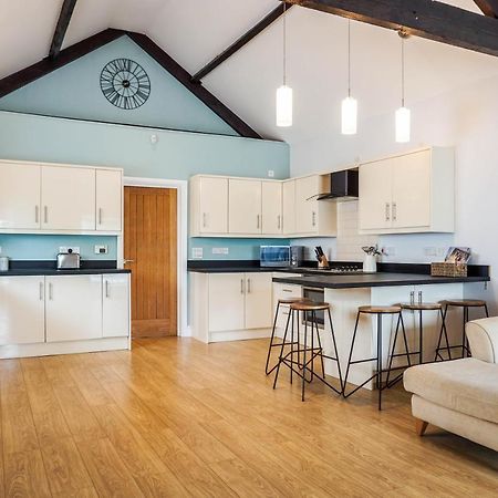 The Beach House - Fully Refurbed March 2024 Oystermouth Exterior foto